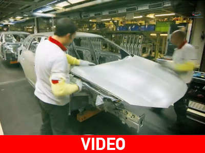 Πώς φτιάχνεται ένα καινούργιο αυτοκίνητο σε… 2 λεπτά!